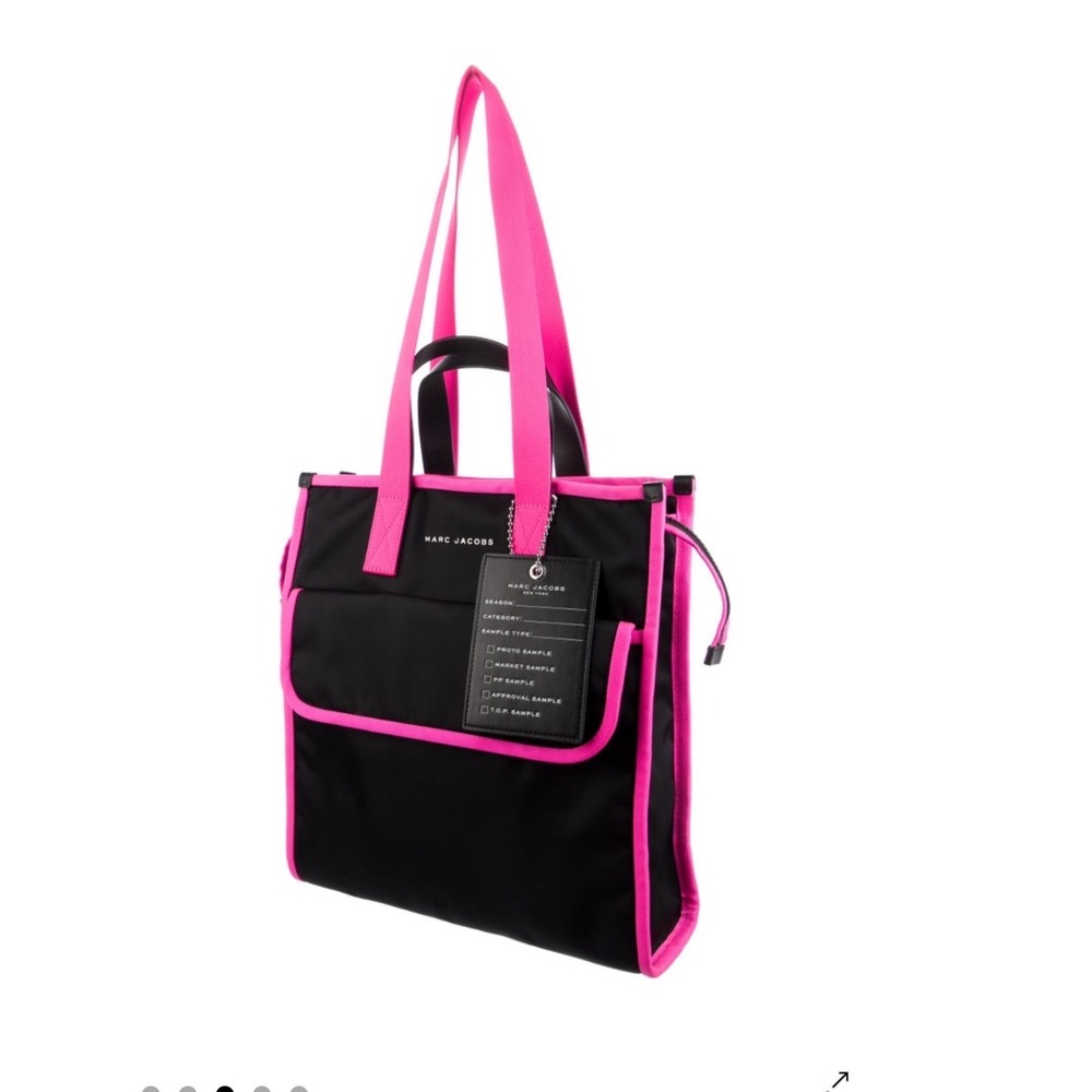 MARC JACOBS Black Nylon Neon Pink Trim Large North South Tote Bag Handbag - Picture 3 of 8